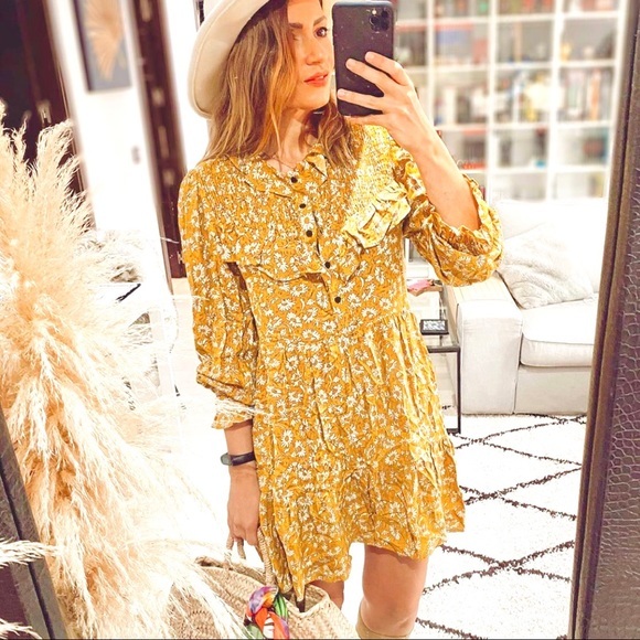 Zara Dresses & Skirts - NWT Zara Yellow Daisy Floral Print Mini Dress